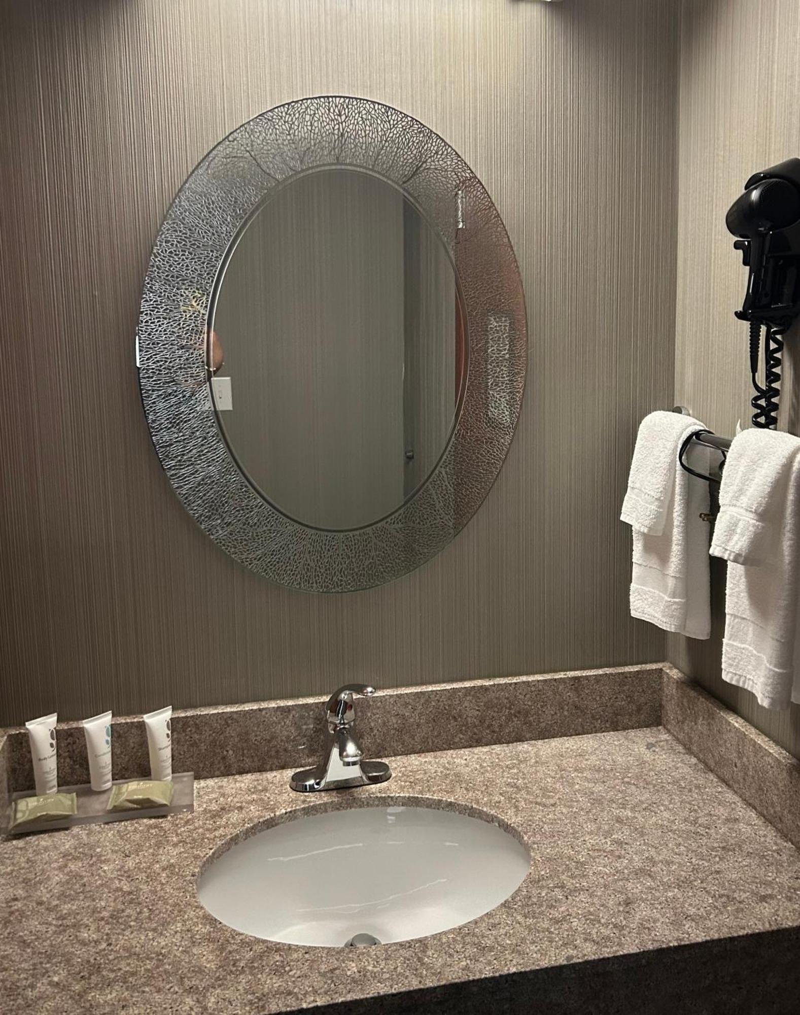 Country Inn & Suites By Radisson, Delta Park North Portland Luaran gambar