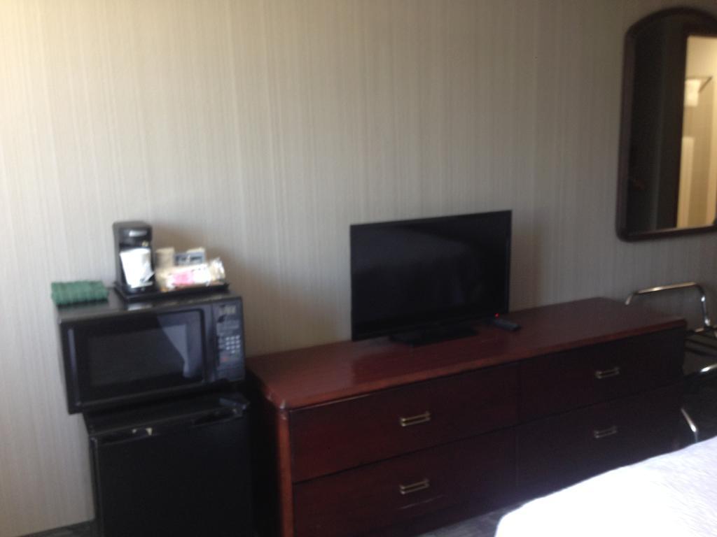 Country Inn & Suites By Radisson, Delta Park North Portland Luaran gambar